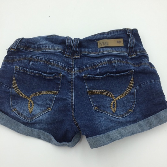 Wannabettabutt YMI distressed booty shorts - Picture 5 of 5